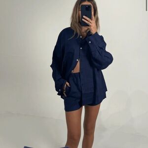 PARKE navy blue linen short